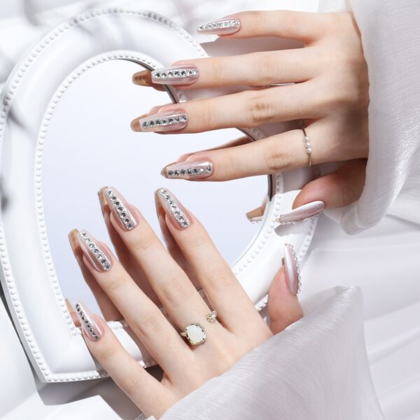 Medium Coffin-Shaped Nude Gradient Smudged False Nails Full Swarovski Crystals Decor Handmade Press-On Nails - Image 4