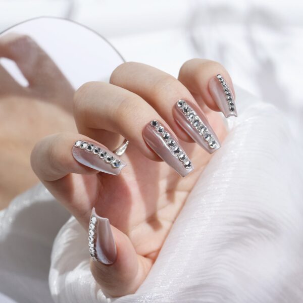Medium Coffin-Shaped Nude Gradient Smudged False Nails Full Swarovski Crystals Decor Handmade Press-On Nails - Image 8